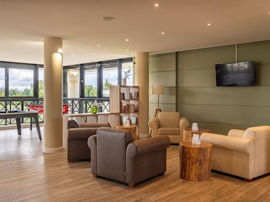 The Originals City, Hotel Des Volcans Champs  외부 사진