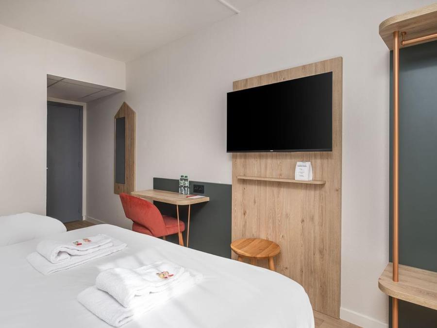 The Originals City, Hotel Des Volcans Champs  외부 사진